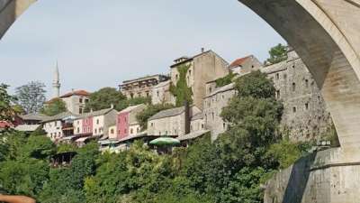 jumper of the Mostar bridge